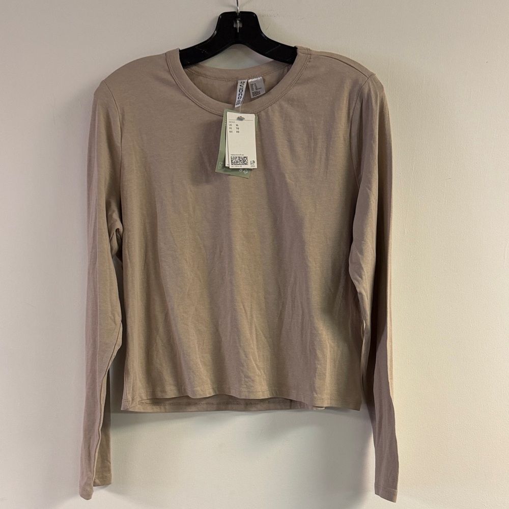 NWT H&M Divided Long Sleeve Beige Top Size XL